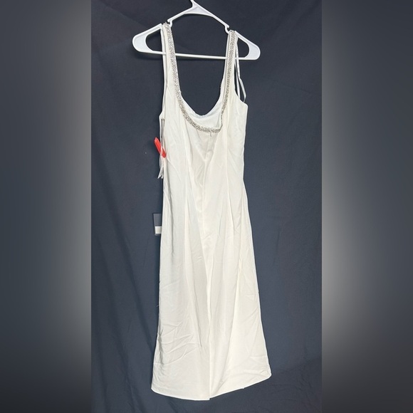 Ieena for Mac Duggal 26681 Jeweled Scoop Neck Fitted Midi Dress - Picture 5 of 6